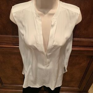 Vince sexy silky top like new